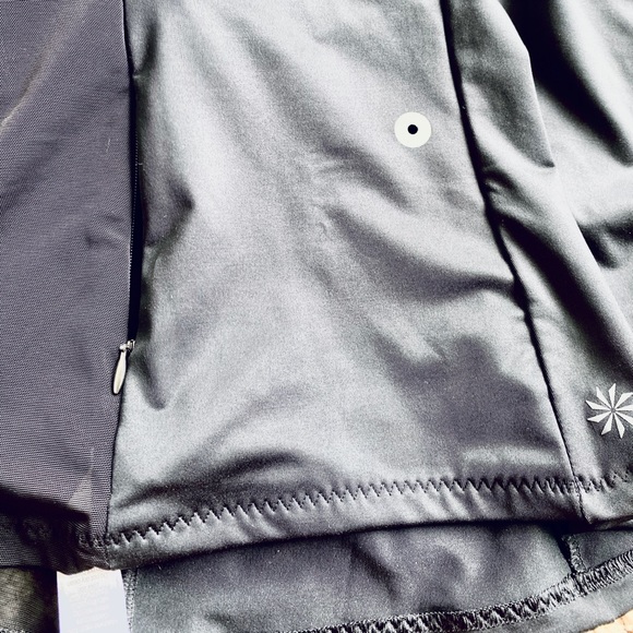 Black Athleta Padded Workout Tank - Picture 5 of 6